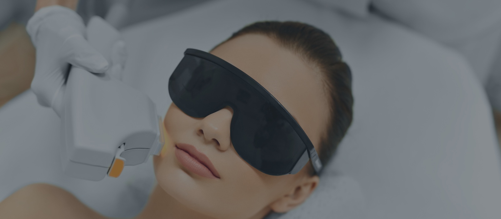 IPL Therapy and Chemical Peels: What to Expect When Treating Your Skin
